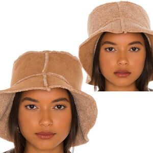 Hat Attack Women's Reversible Faux Shearling Bucket Hat